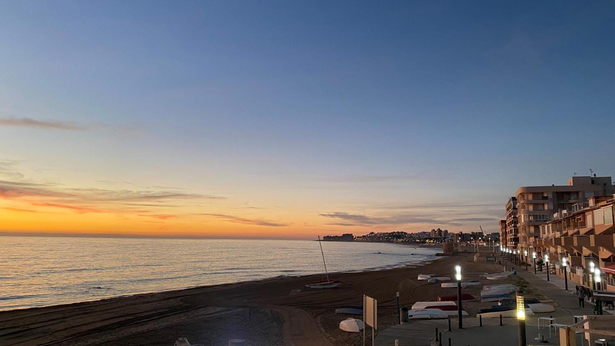 Beachfront Apartment - La Mata Torrevieja Extérieur photo